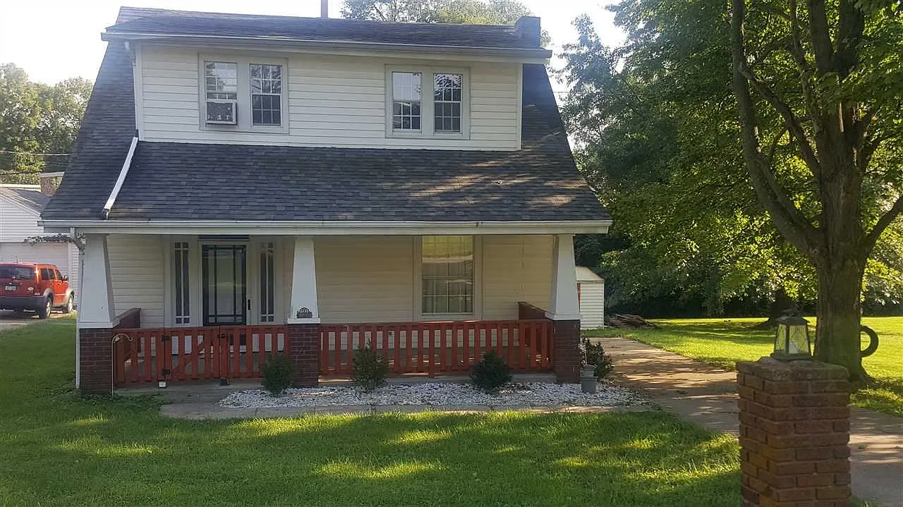 575 Watson Rd photo 1
