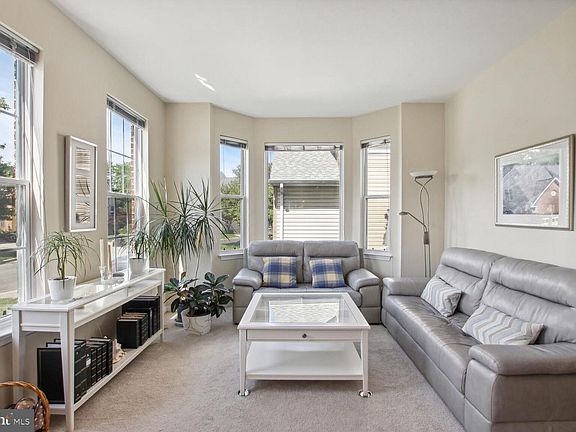 5th image of 117 Apple Blossom Way