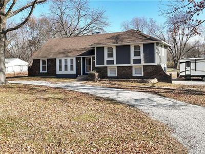 621 Russell St, Lathrop, MO, 64465