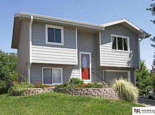 5300 W Cleveland Ave, Lincoln, NE 68524