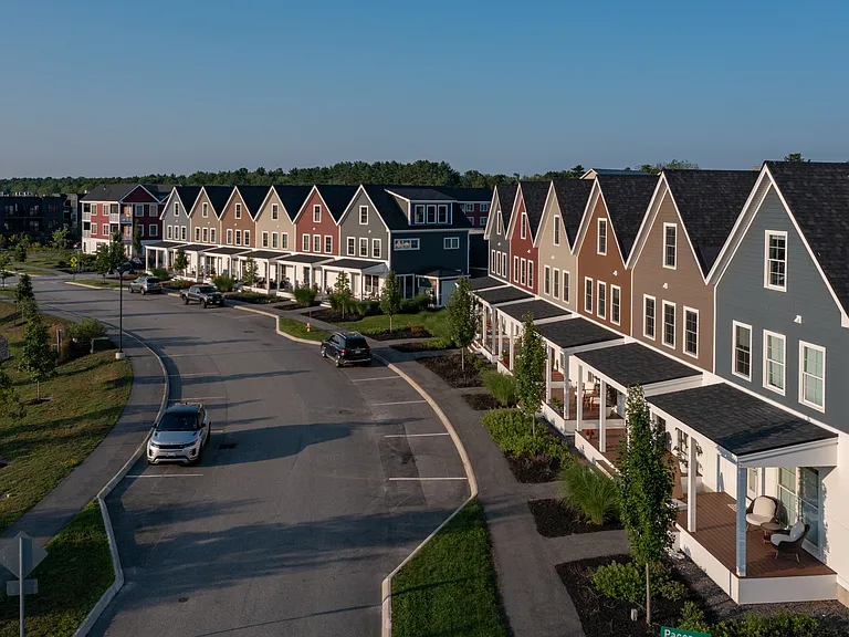 Frontrunner Park Neighborhood Homes