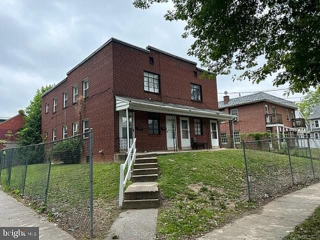1st image of 1500-1506 Boas St