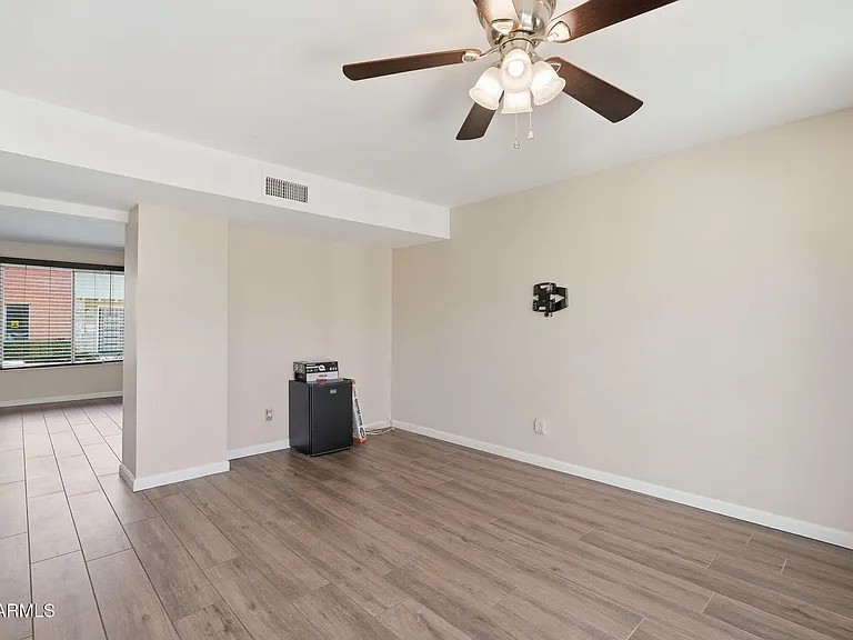 3937 S Mill Ave — Photo 7