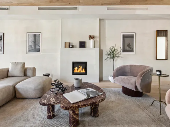 432 Fenimore Street image 2 of 24