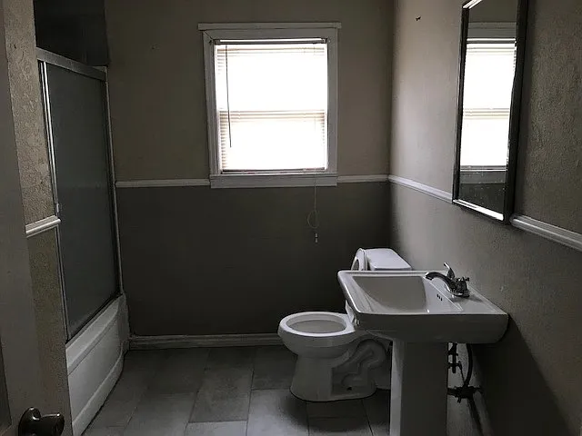 2809 S 6th St — Photo 11