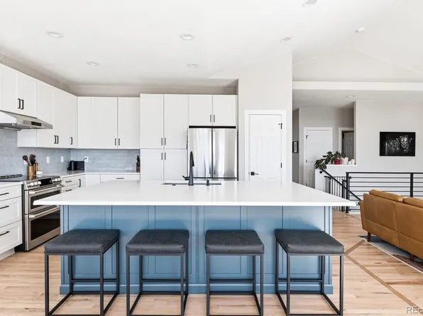 13187 W Asbury Circle, Lakewood, CO 80228