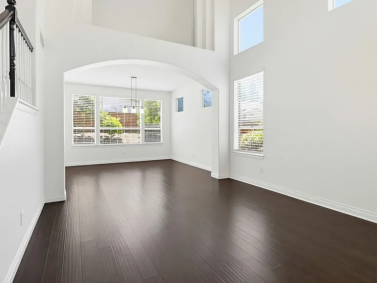 1100 Corrales Ln — Photo 27