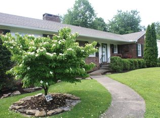 278 Idle Hour Dr, Lexington, KY 40502