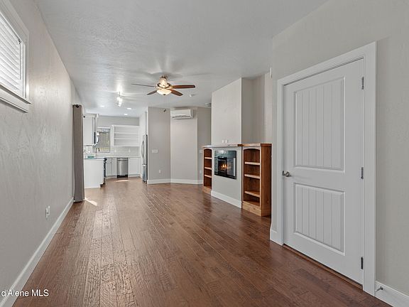 4th image of 4428 Meadow Ranch Ave