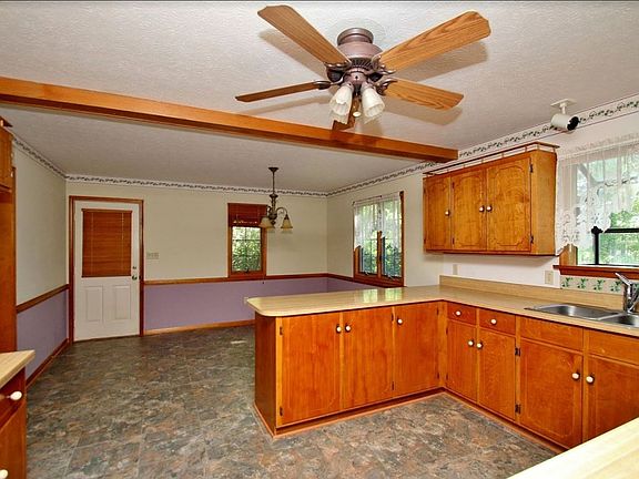 5th image of 1165 Knollwood Dr