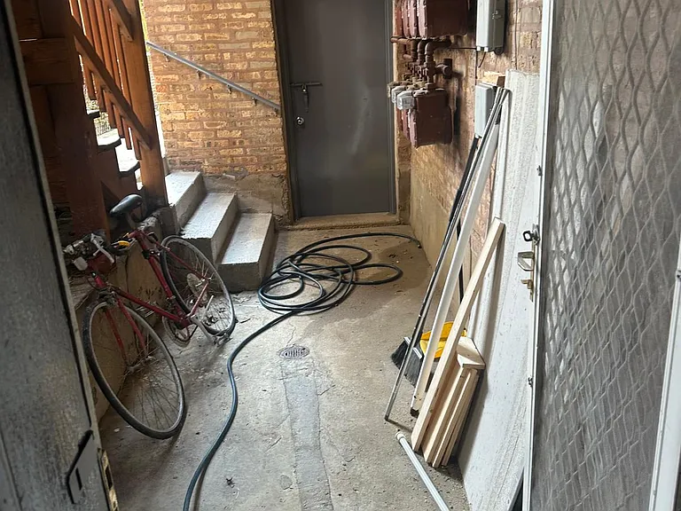 3248 W Berteau Ave #1 — Photo 9