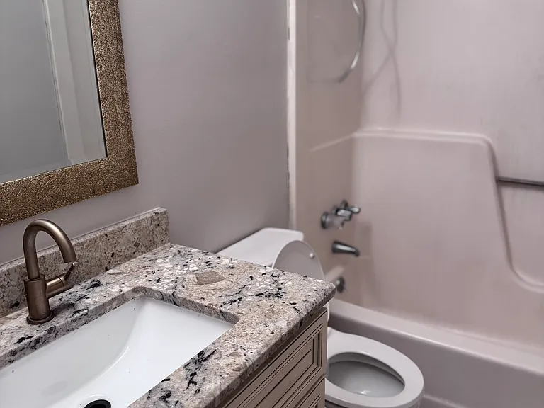 4343 F Edith Ln #F — Photo 6