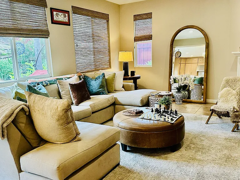 1267 Bellingham Dr — Photo 10