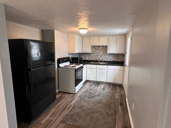 209 N Main St #W