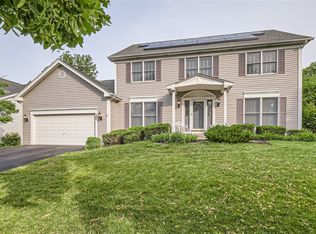 1160 Pember Cir, Dundee, IL 60118