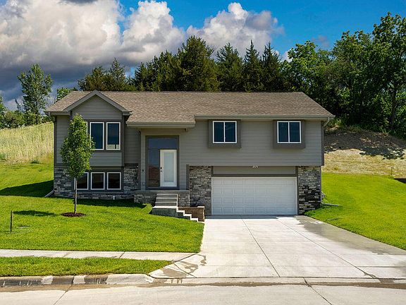 2nd image of 1345 Copper Mountain Dr