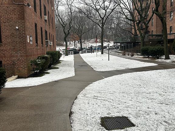 3rd image of 83-85 Woodhaven Boulevard #3M