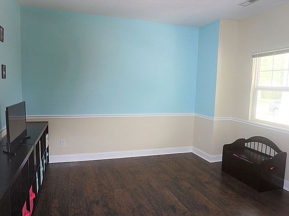 4th image of 5312 Ashby St