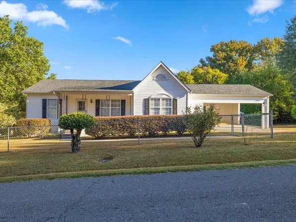 208 Fleming St, Creedmoor, NC 27522