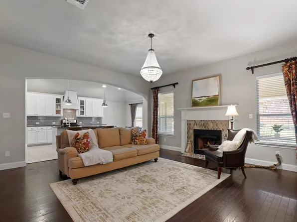 11936 Yarmouth Ln, Fort Worth, TX 76108