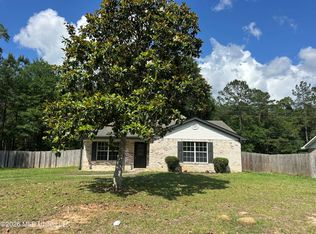 22034 Rayvan Ln, Kiln, MS 39556
