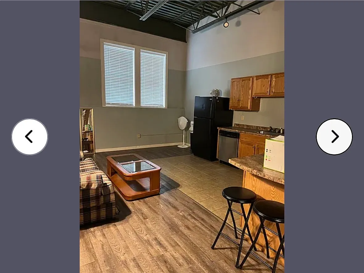 Studio, 900 sqft, $1,200 — Photo 4