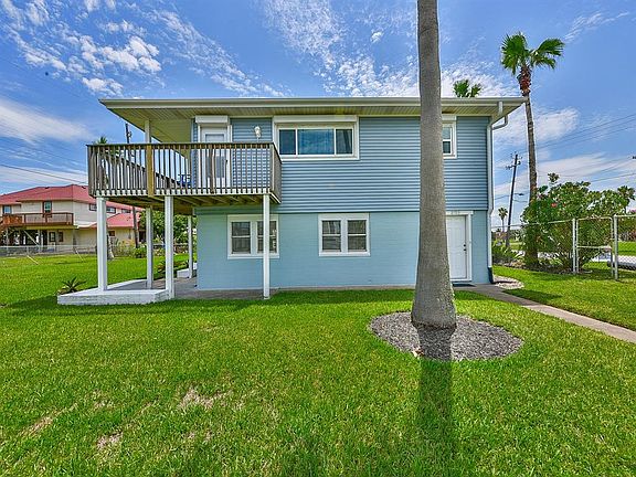 5th image of 21703 Zachary Dr