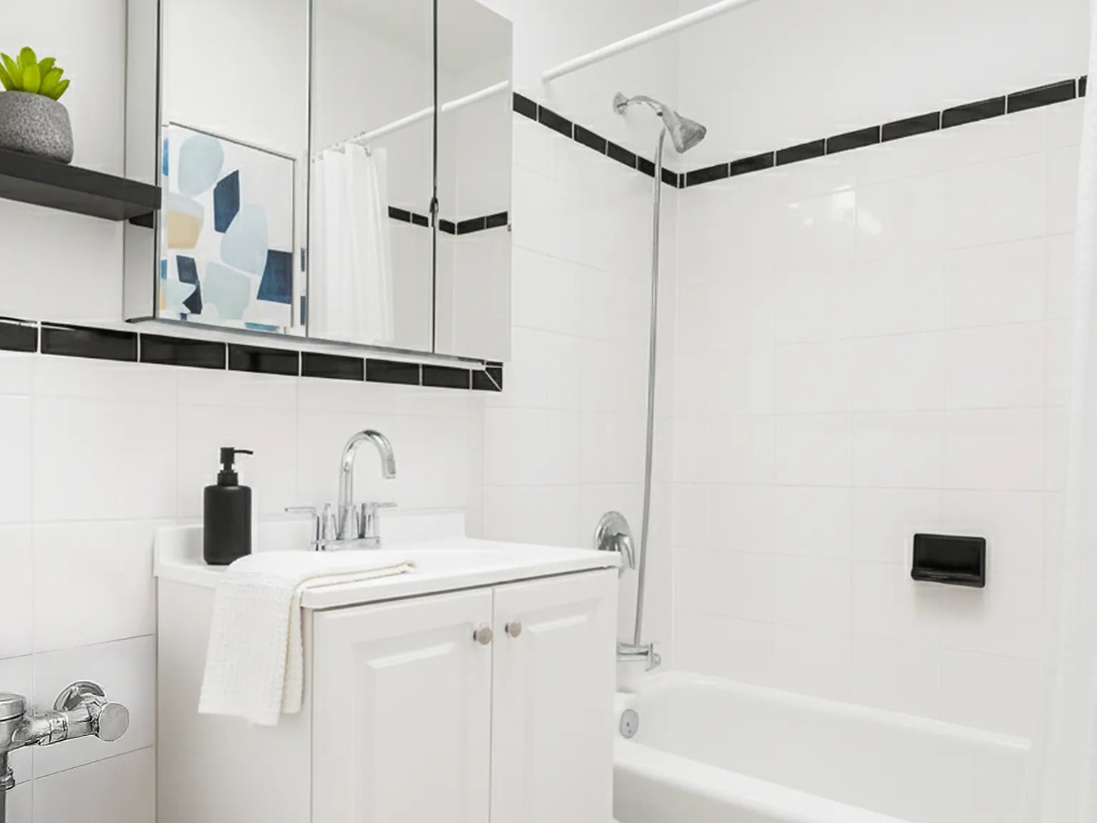 315 East 54th Street — Photo 3