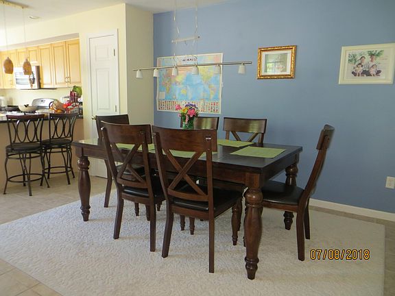 dining / kitchen