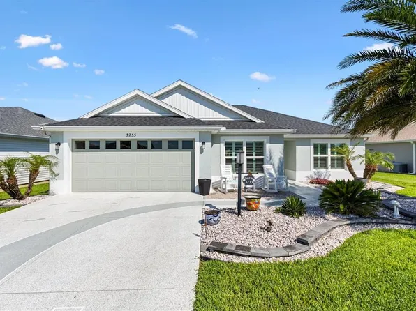 3233 Bartelson Ter, The Villages, FL 32163
