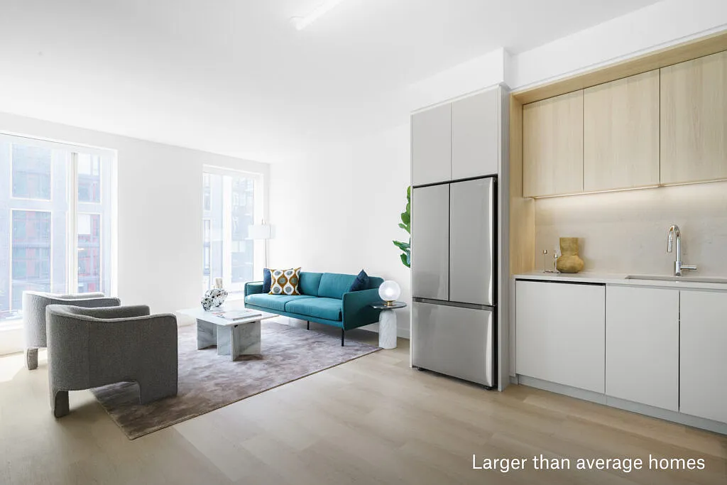 17 Hanover Place — Photo 1