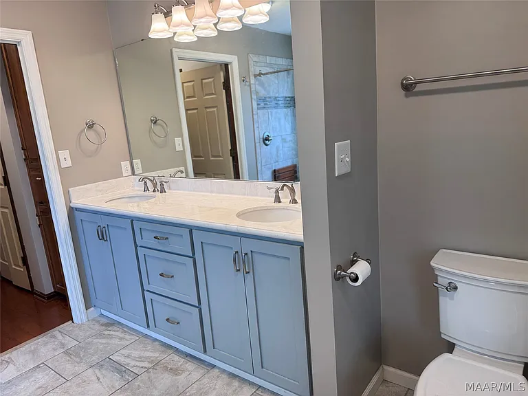 5740 Jane Rd — Photo 37