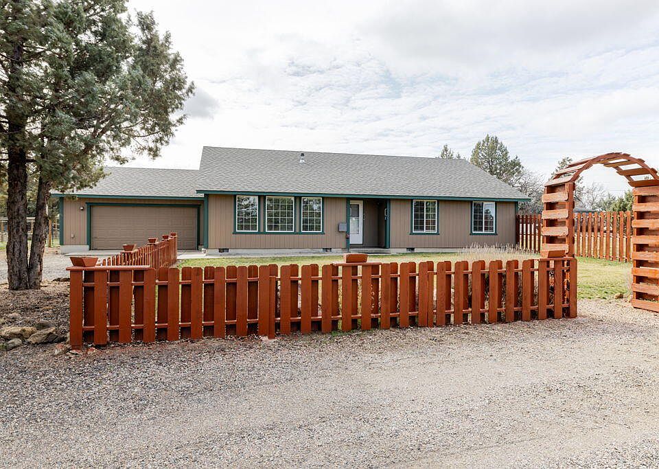 1st image of 12592 SW Wheat Grass Rd