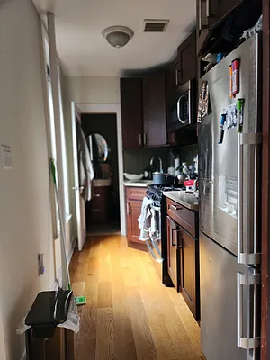 Rented by Frank Valvo Real Estate | media 8