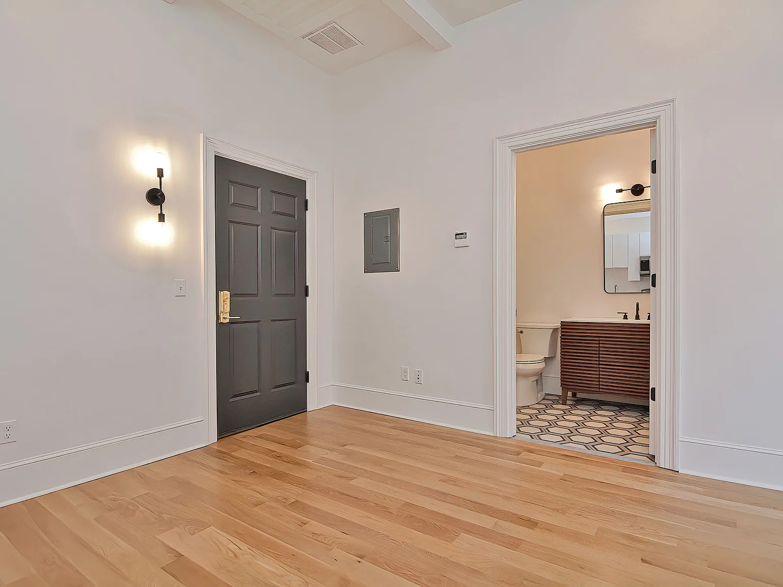 244 Weybosset Street - 303 — Photo 4