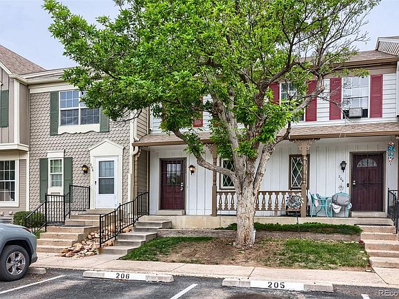 3rd image of 1811 S Quebec Way #205