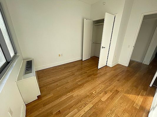 5th image of 806 Bergen St #1S