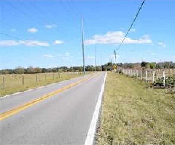 2nd image of 15102 Patterson Rd