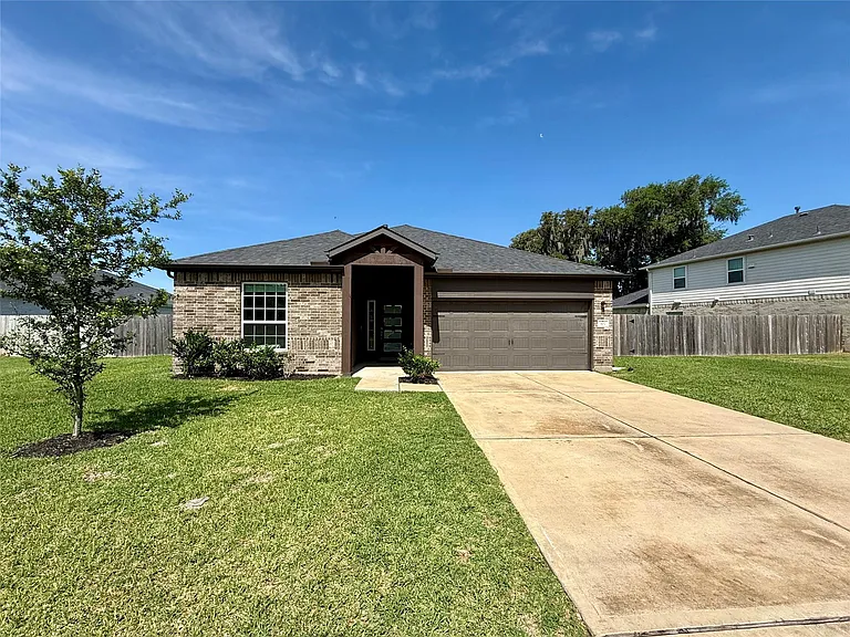 307 Twin Lakes Blvd W — Photo 47