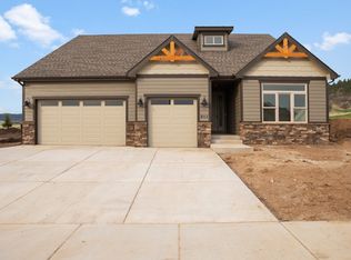 8113 Luke Ct, Spearfish, SD 57783