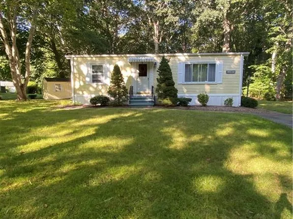 36 Stone Hedge Road, Westbrook, CT 06498