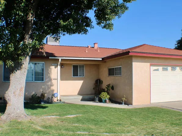 881 W Rialto Ave, Clovis, CA 93612