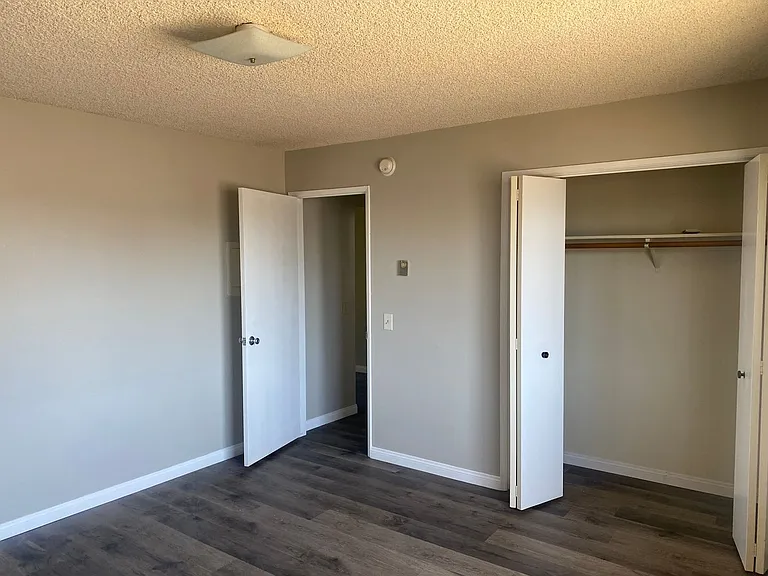 3462 Preble Ave — Photo 13