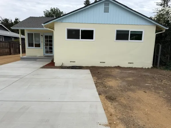 5285 Capistrano Avenue, 5285 Capistrano Ave #B, Atascadero, CA 93422