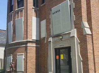 2710 E 80th St #2E, Chicago, IL 60617