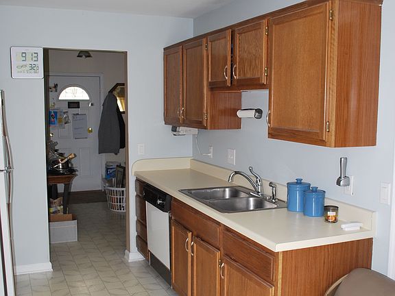 4th image of 5372 Lynbrook Lndg