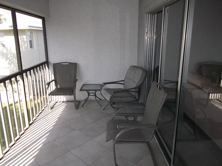 449 Royal Poinciana #221 — Photo 5