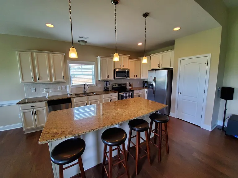 205 Korbel Dr — Photo 5