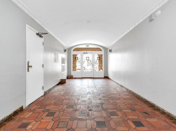 1965 Page St APT 305