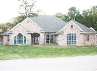599 N Weldon St, Frankston, TX 75763